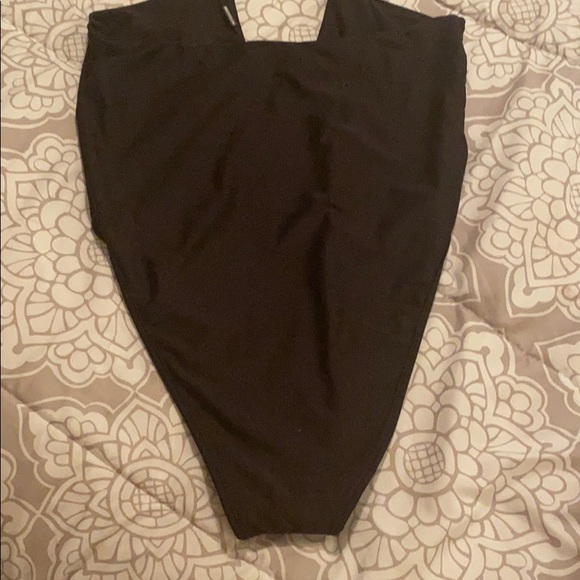 PrettyLittleThing black one piece. - Picture 5 of 6